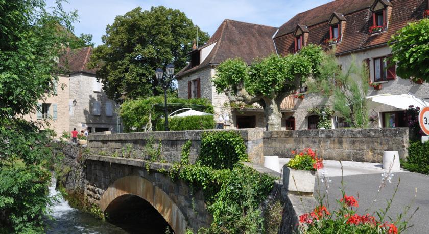 Logis Hotels - Auberge De L'Ile - Hotel 3 Etoiles Et Restaurant Creysse  Quarto foto