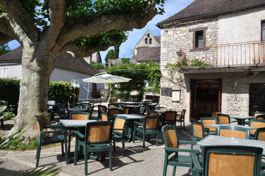 Logis Hotels - Auberge De L'Ile - Hotel 3 Etoiles Et Restaurant Creysse  Exterior foto